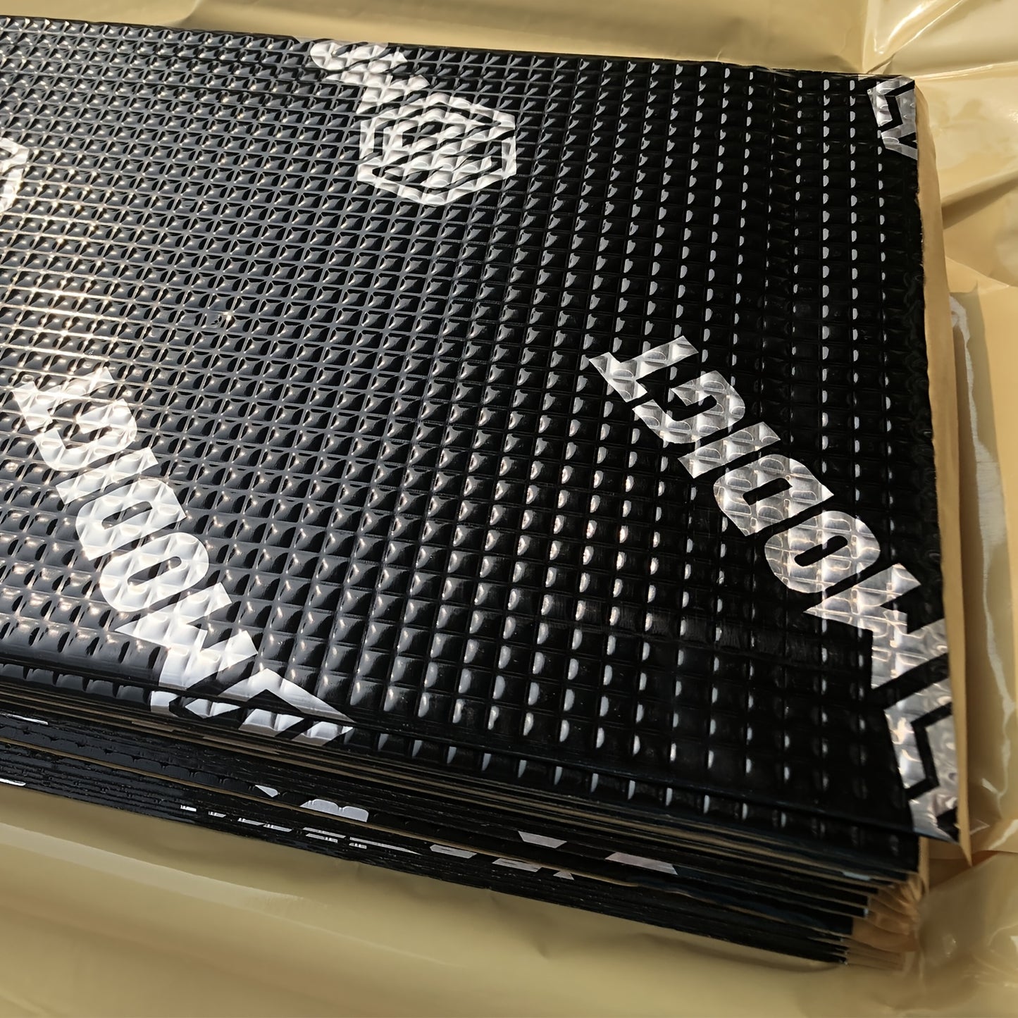 10pcs Butyl Sound Deadener Mat, Noise Insulation And Vibration Dampening Material, Thermal Heat Shield Insulation Noise Reduce Mat Self-adhesive, Cars Hood Firewall Door Trunk Sound Deadening Pad For Car, SUV, Camper, Pickup, Van, Truck, RV