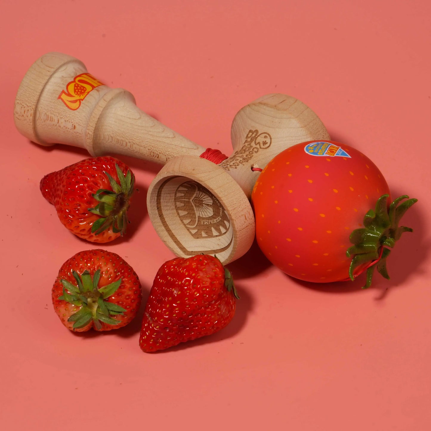 HUN Pro Kendama – Strawberry